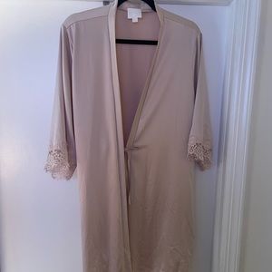 Le Rose like new robe